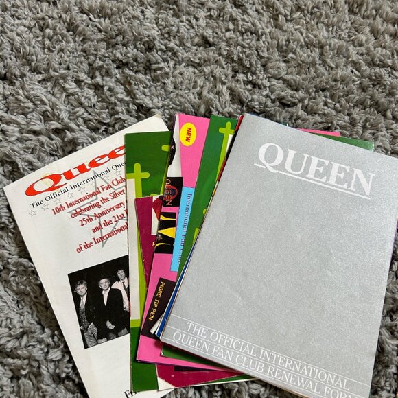 Queen Fan Club lot + 2006 Tour Programme - Picture 10 of 11